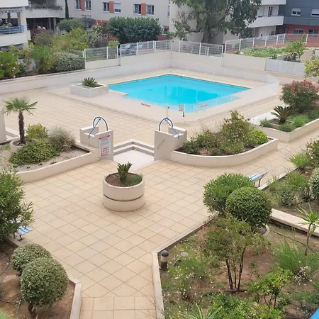 Charming T2 With Pool And Balcony In Διαμέρισμα *